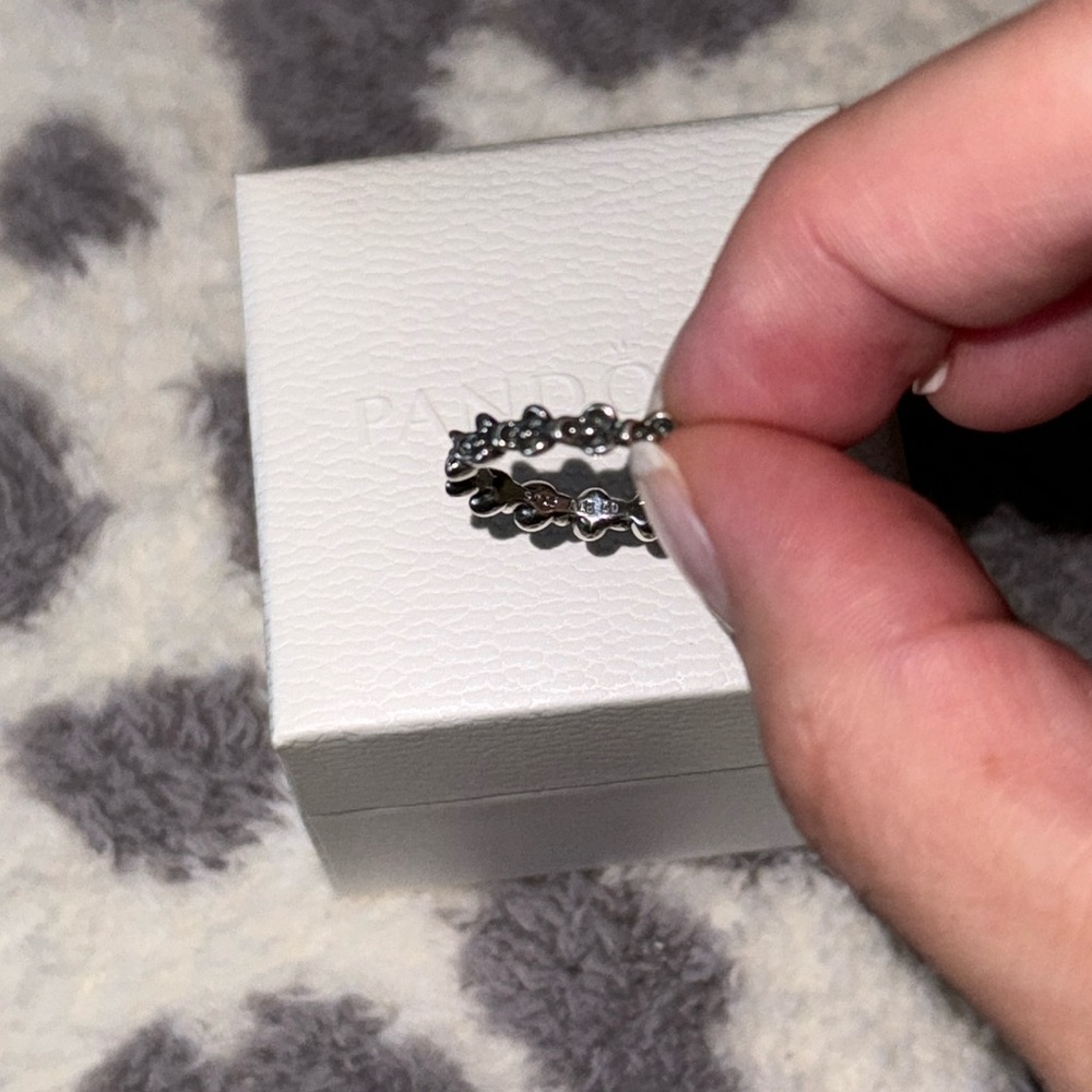 Authentic Pandora flower ring…💍 - Picture 2 of 3